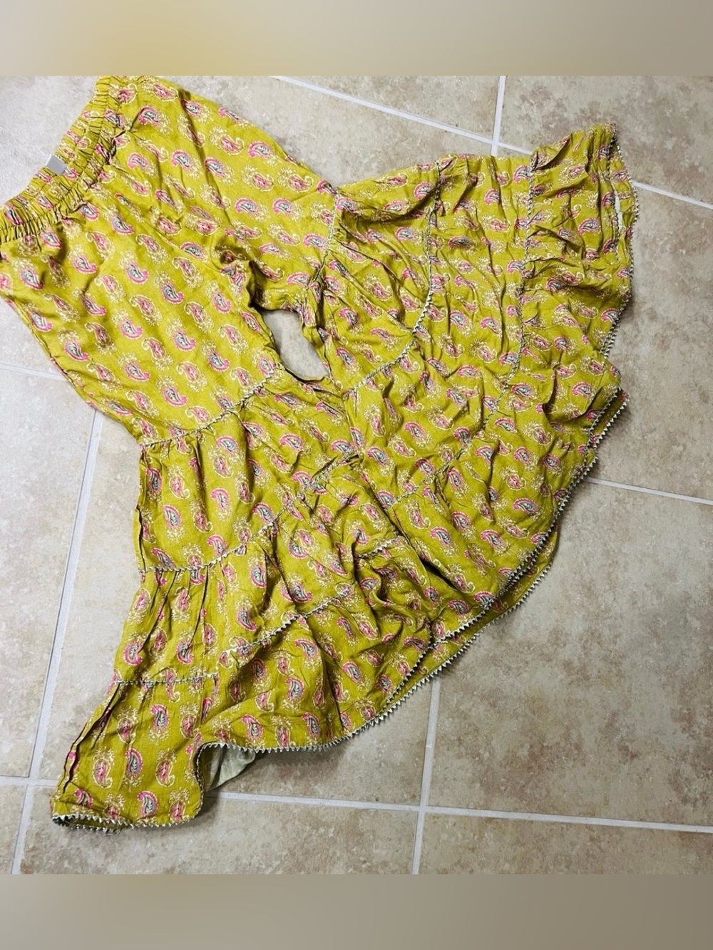Girls Mustard Embroidered girls dress brand Ethnc size 9/10 - Picture 6 of 7